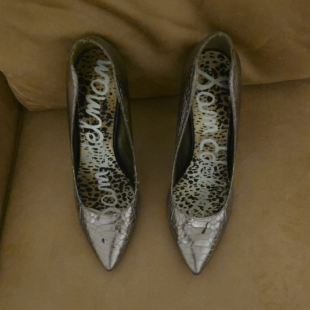 Sam Edelman Croc-Embossed Silver Heels